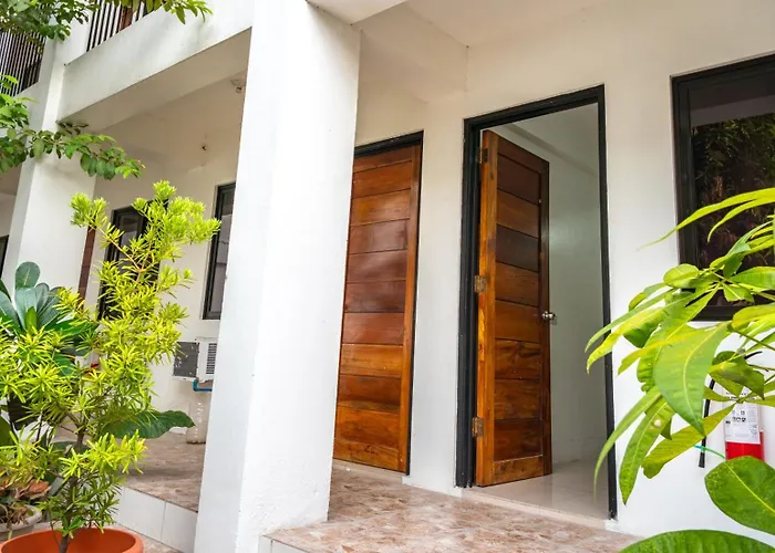 The Palines & - Daang Hari Muntinlupa Aparthotel 3*