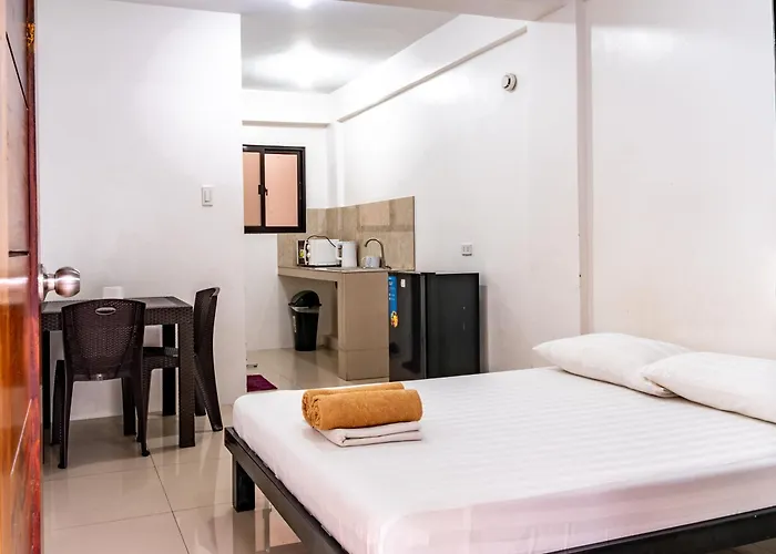 The Palines & - Daang Hari Muntinlupa Aparthotel 3*